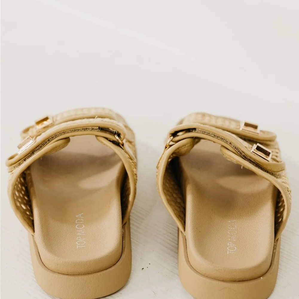 BRAND NEW! The Lyon Raffia Double Strap Slide - Picture 3 of 4